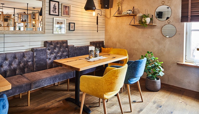 Boeckhiasl_Räumlichkeiten_Bar_2